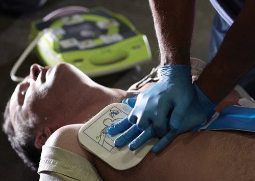 Zoll AED being used